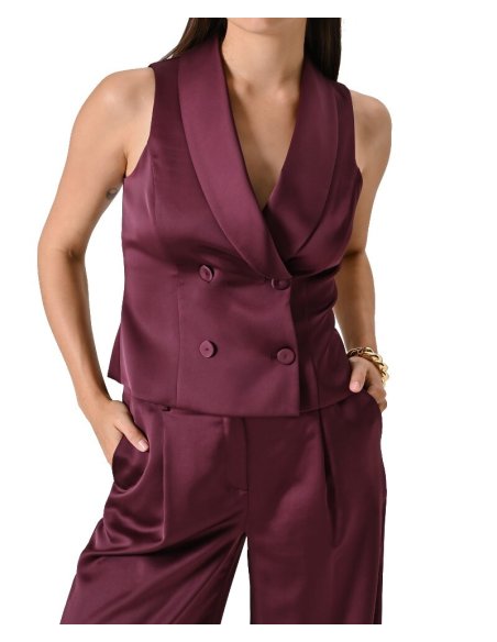 GILET A TAGLIO LUNGO SFIANCATO IN RASO