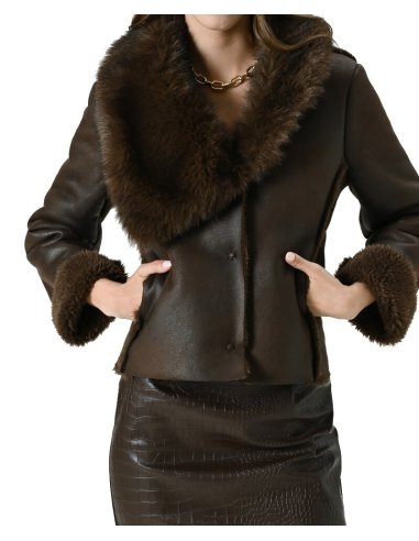 GIACCA CORTA EFFETTO MONTONE