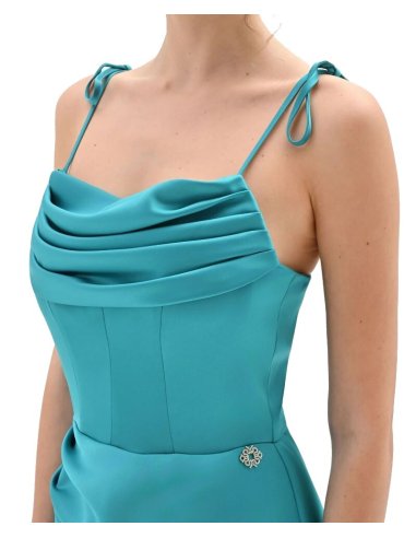 ABITO LUNGO CON SCOLLO DRAPPEGGIATO